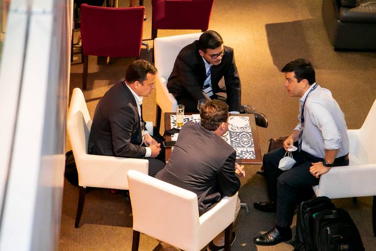 Fotografia de Evento Corporativo HDOM SUMMIT 2021 fotografada por Mario Nakase Fotografia em SP