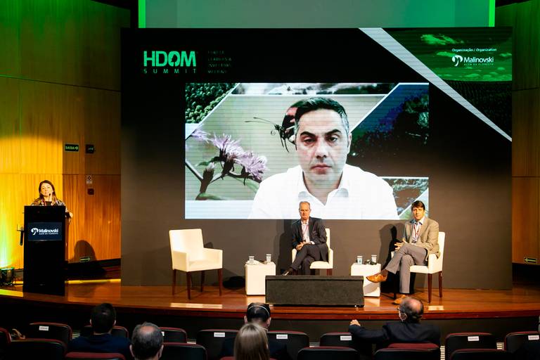 Fotografia de Evento Corporativo HDOM SUMMIT 2021 fotografada por Mario Nakase Fotografia em SP