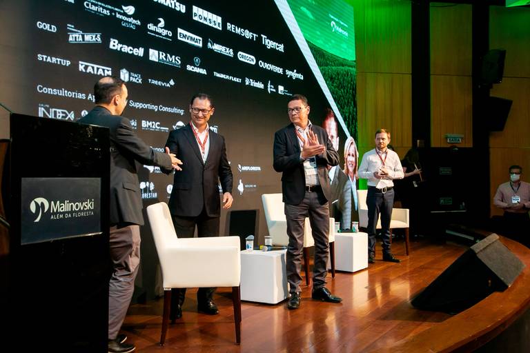 Fotografia de Evento Corporativo HDOM SUMMIT 2021 fotografada por Mario Nakase Fotografia em SP