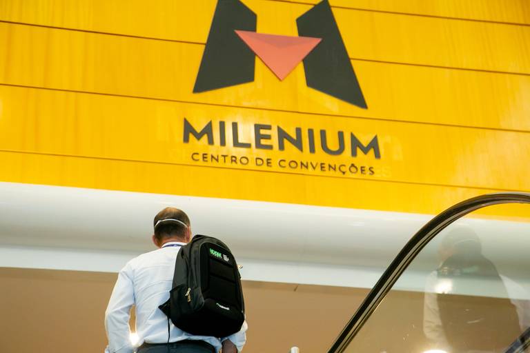 Fotografia de Evento Corporativo HDOM SUMMIT 2021 fotografada por Mario Nakase Fotografia em SP