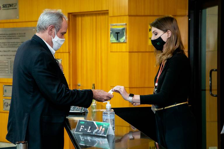 Fotografia de Evento Corporativo HDOM SUMMIT 2021 fotografada por Mario Nakase Fotografia em SP