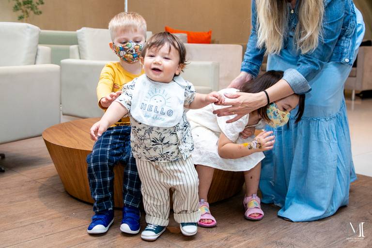 Aniversário infantil fotografado por Mario Nakase em SP