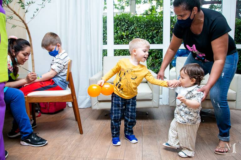 Aniversário infantil fotografado por Mario Nakase em SP