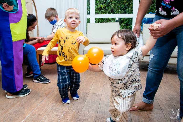 Aniversário infantil fotografado por Mario Nakase em SP