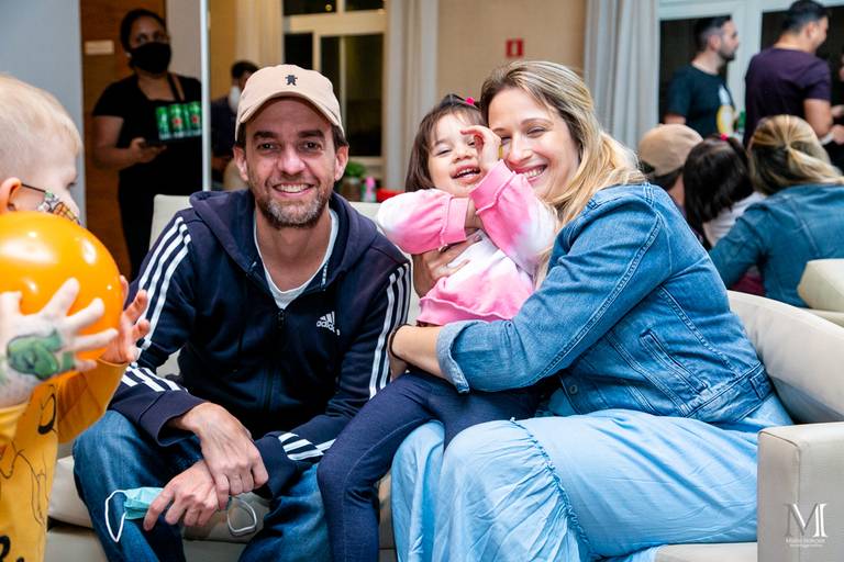Aniversário infantil fotografado por Mario Nakase em SP