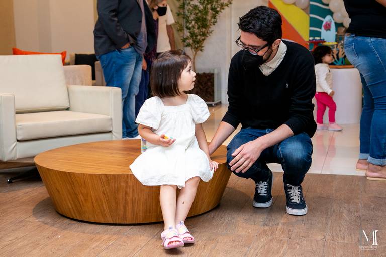 Aniversário infantil fotografado por Mario Nakase em SP