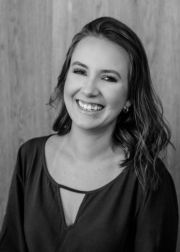 retrato-corporativo-posicionamento-de-imagem-profissional-arquiteta-rs-marcus-espindola-fotografia-santo-angelo