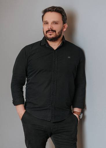 retrato-corporativo-posicionamento-de-imagem-profissional-consultor-comercial-rs-marcus-espindola-fotografia-santo-angelo