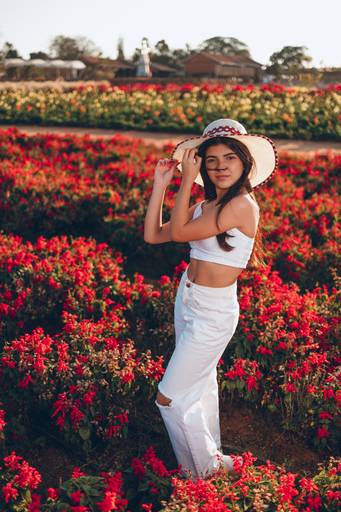 ensaio fotografico feminino book debutante 15 anos Holambra Cidade das Flores | fotografo em Guaruja Ton Prans Fotografia