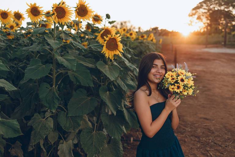 ensaio fotografico feminino book debutante 15 anos Holambra Cidade das Flores | fotografo em Guaruja Ton Prans Fotografia
