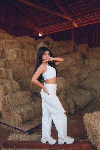 ensaio fotografico feminino book debutante 15 anos Holambra Cidade das Flores | fotografo em Guaruja Ton Prans Fotografia