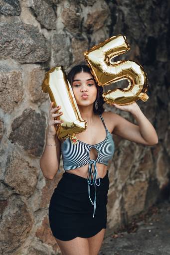 ensaio fotografico book debutante 15 anos com baloes | fotografo em Guaruja Ton Prans Fotografia