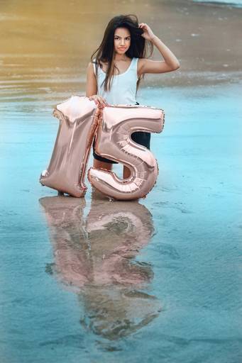 ensaio fotografico book debutante 15 anos com baloes | fotografo em Guaruja Ton Prans Fotografia