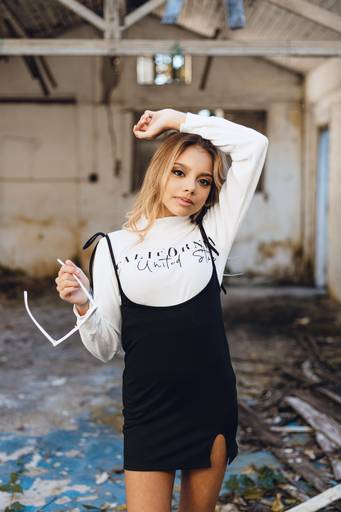 ensaio fotografico feminino book debutante 15 anos Casa Abandonada | fotografo em Guaruja Ton Prans Fotografia