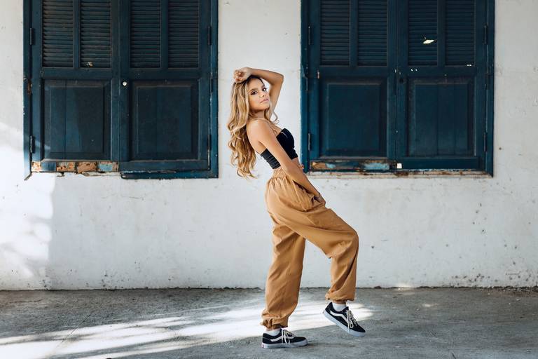 ensaio fotografico feminino book debutante 15 anos Casa Abandonada | fotografo em Guaruja Ton Prans Fotografia