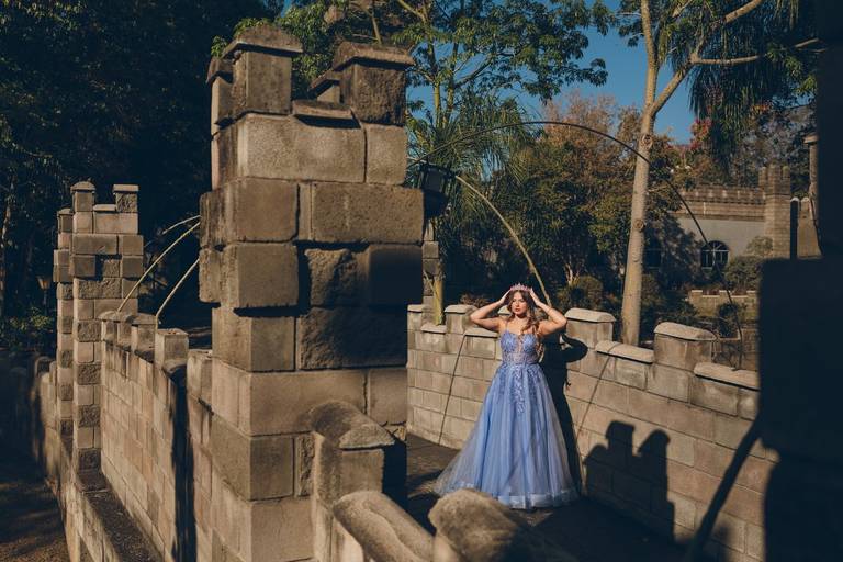 ensaio fotografico feminino book debutante 15 anos Castelo dos Vinhais | fotografo em Guaruja Ton Prans Fotografia