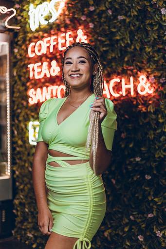 ensaio fotografico feminino book debutante 15 anos Lanchonetes | fotografo em Guaruja Ton Prans Fotografia