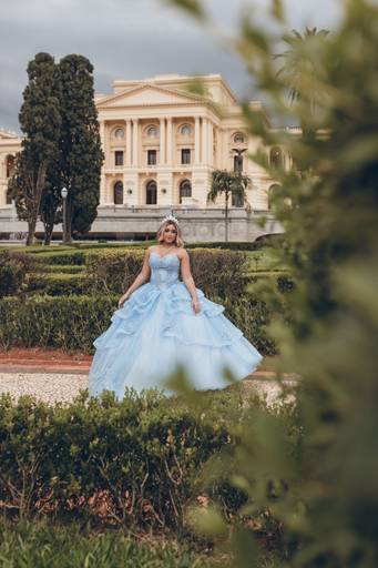 ensaio fotografico feminino book debutante 15 anos Museu do Ipiranga | fotografo em Guaruja Ton Prans Fotografia