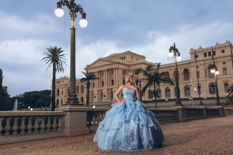 ensaio fotografico feminino book debutante 15 anos Museu do Ipiranga | fotografo em Guaruja Ton Prans Fotografia