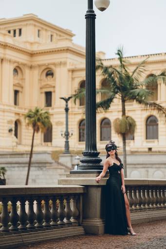 ensaio fotografico feminino book debutante 15 anos Museu do Ipiranga | fotografo em Guaruja Ton Prans Fotografia