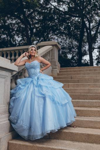 ensaio fotografico feminino book debutante 15 anos Museu do Ipiranga | fotografo em Guaruja Ton Prans Fotografia