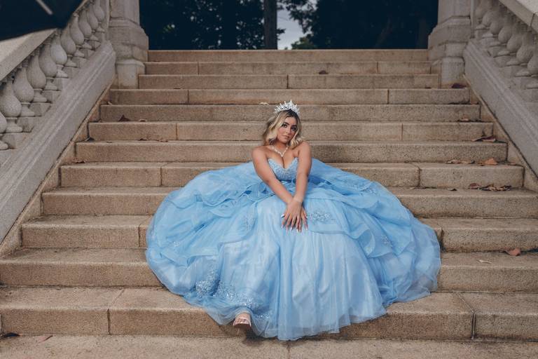 ensaio fotografico feminino book debutante 15 anos Museu do Ipiranga | fotografo em Guaruja Ton Prans Fotografia