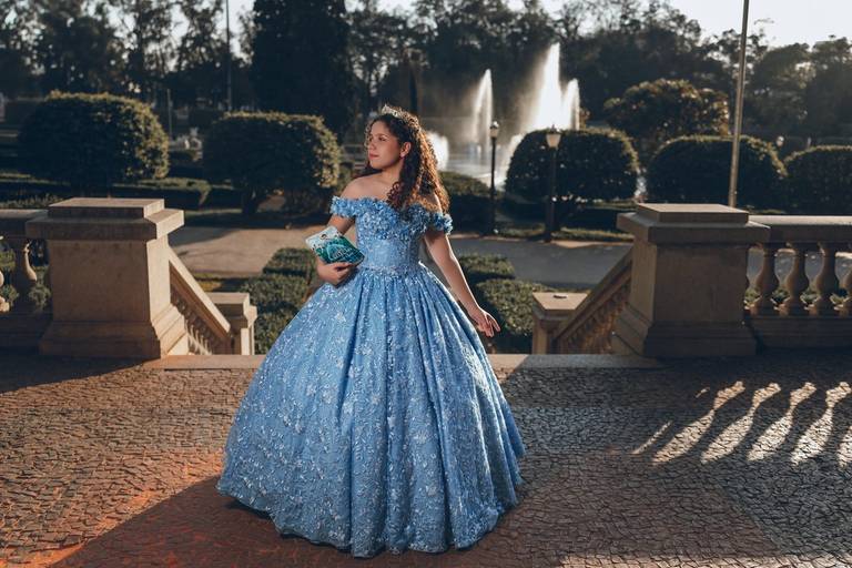 ensaio fotografico feminino book debutante 15 anos Museu do Ipiranga | fotografo em Guaruja Ton Prans Fotografia