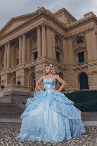ensaio fotografico feminino book debutante 15 anos Museu do Ipiranga | fotografo em Guaruja Ton Prans Fotografia