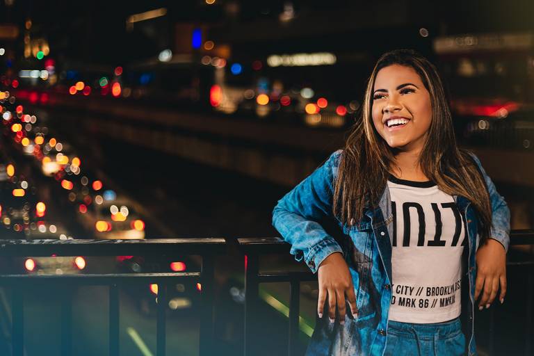 ensaio fotografico feminino book debutante 15 anos Paulista Avenida | fotografo em Guaruja Ton Prans Fotografia