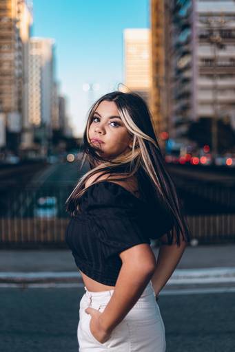 ensaio fotografico feminino book debutante 15 anos Paulista Avenida | fotografo em Guaruja Ton Prans Fotografia