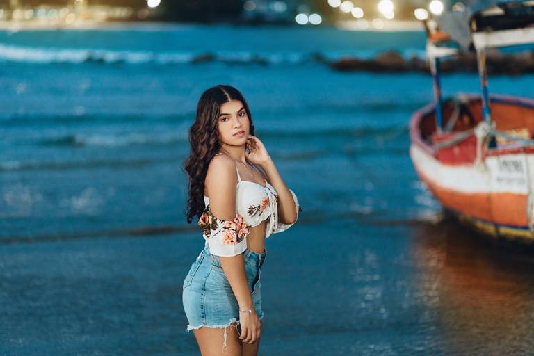 ensaio fotografico feminino book debutante 15 anos Praia Astúrias | fotografo em Guaruja Ton Prans Fotografia