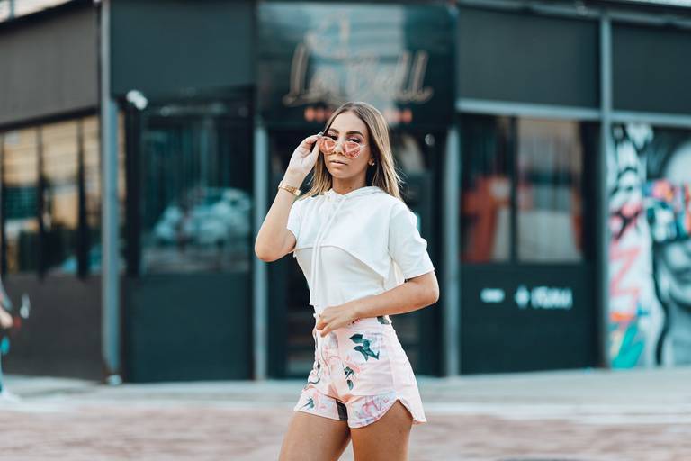 ensaio fotografico feminino book debutante 15 anos Ruas Aleatórias Santos | fotografo em Guaruja Ton Prans Fotografia