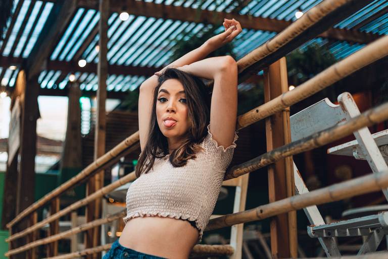 ensaio fotografico feminino book debutante 15 anos Ruas Aleatórias Santos | fotografo em Guaruja Ton Prans Fotografia