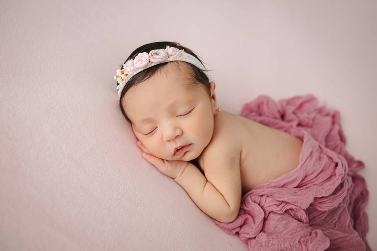 estúdio de fotografia newborn Curitiba fotógrafa newborn Curitiba ensaio newborn Curitiba 