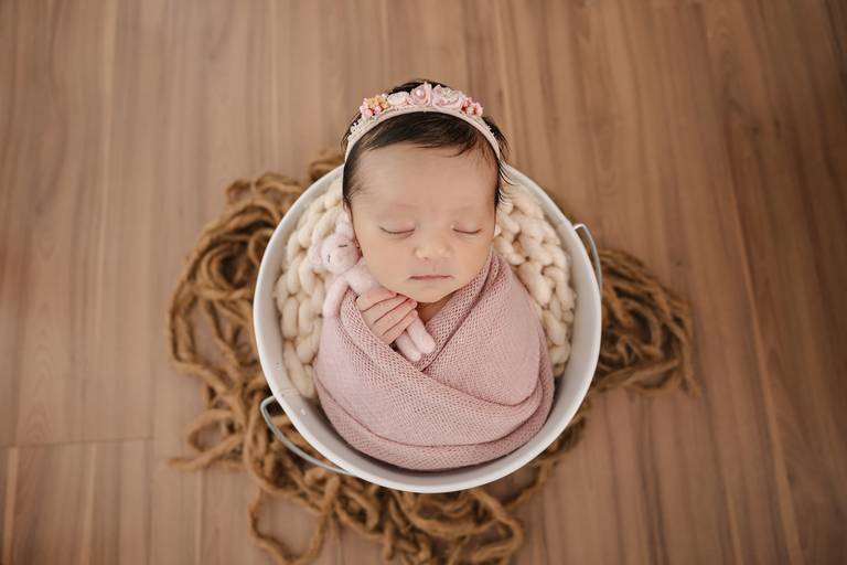 estúdio de fotografia newborn Curitiba fotógrafa newborn Curitiba ensaio newborn Curitiba 