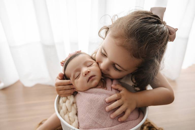 estúdio de fotografia newborn Curitiba fotógrafa newborn Curitiba ensaio newborn Curitiba 