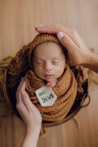 estúdio de fotografia newborn Curitiba fotógrafa newborn Curitiba ensaio newborn Curitiba 