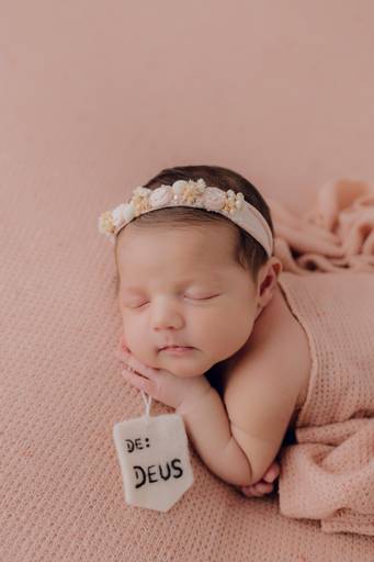 estúdio de fotografia newborn Curitiba fotógrafa newborn Curitiba ensaio newborn Curitiba 