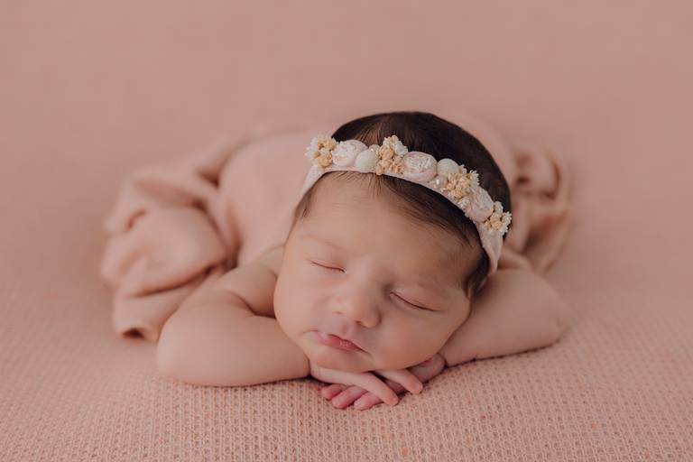 estúdio de fotografia newborn Curitiba fotógrafa newborn Curitiba ensaio newborn Curitiba 