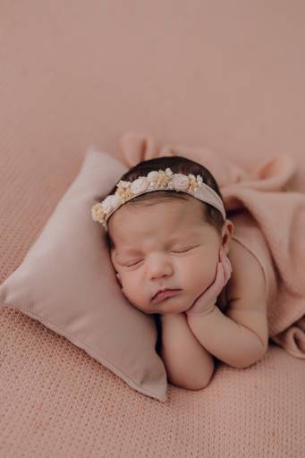 estúdio de fotografia newborn Curitiba fotógrafa newborn Curitiba ensaio newborn Curitiba 