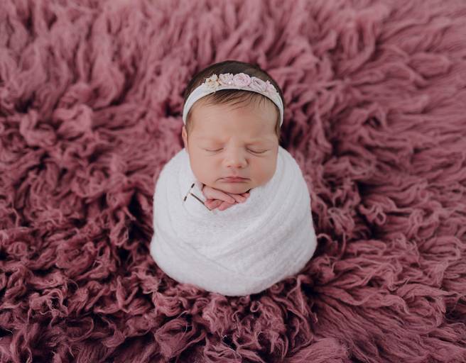 estúdio de fotografia newborn Curitiba fotógrafa newborn Curitiba ensaio newborn Curitiba 