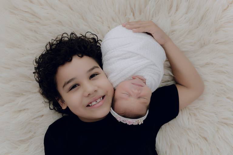 estúdio de fotografia newborn Curitiba fotógrafa newborn Curitiba ensaio newborn Curitiba 