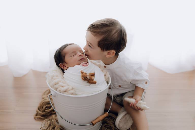 estúdio de fotografia newborn Curitiba fotógrafa newborn Curitiba ensaio newborn Curitiba 