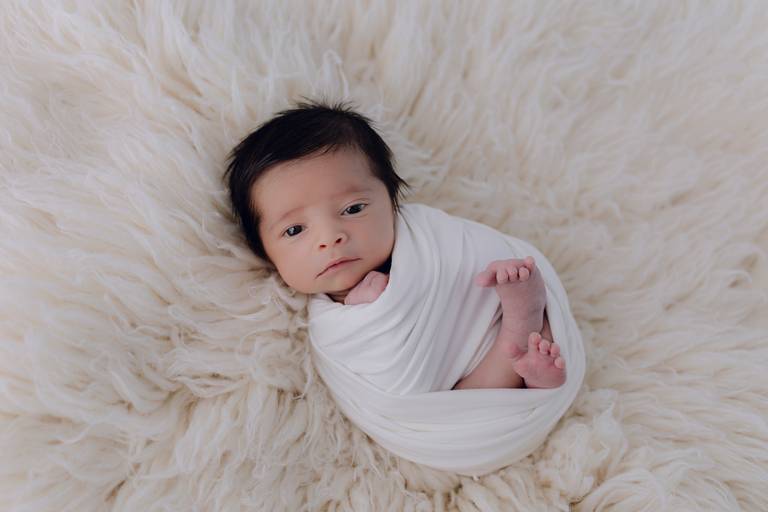 estúdio de fotografia newborn Curitiba fotógrafa newborn Curitiba ensaio newborn Curitiba 