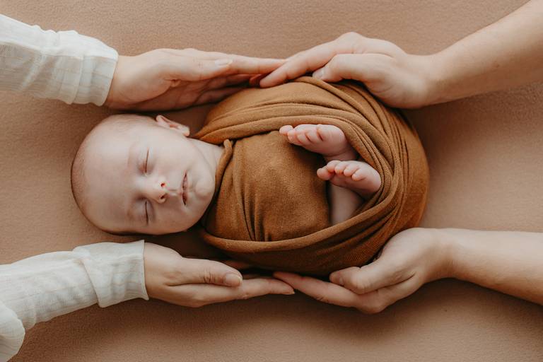 estúdio de fotografia newborn Curitiba fotógrafa newborn Curitiba ensaio newborn Curitiba 