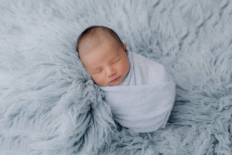 estúdio de fotografia newborn Curitiba fotógrafa newborn Curitiba ensaio newborn Curitiba 