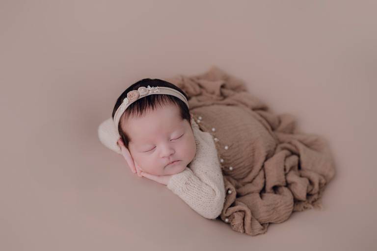 estúdio de fotografia newborn Curitiba fotógrafa newborn Curitiba ensaio newborn Curitiba 