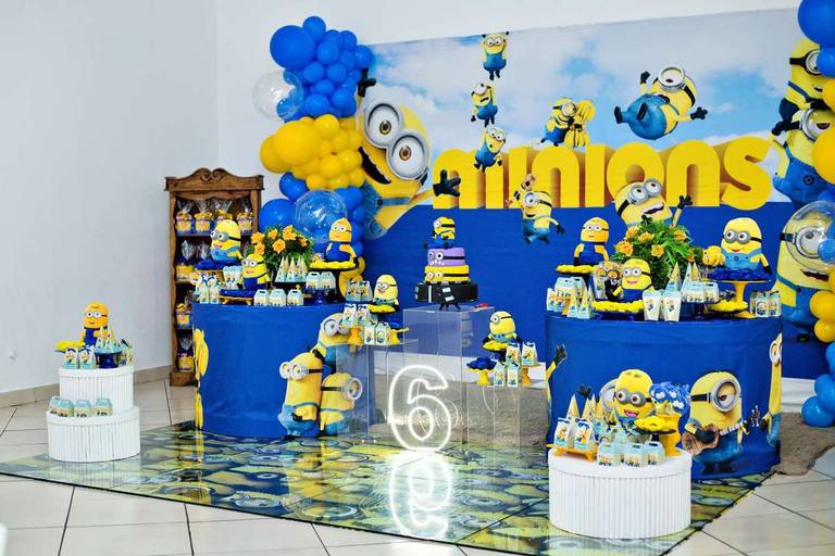 Fotógrafa de Volta Redonda, capturando momentos especiais de aniversário infantil.