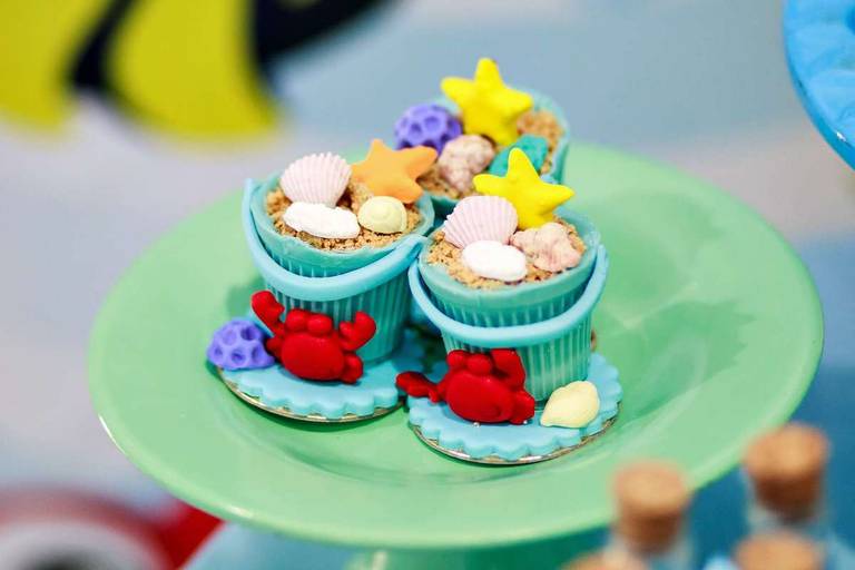 Fotógrafa de Volta Redonda, capturando momentos especiais de aniversário infantil.