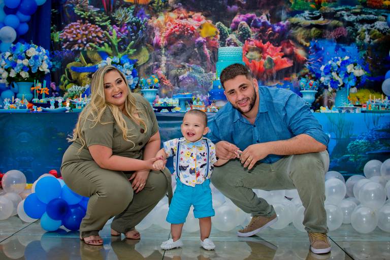 Fotógrafa de Volta Redonda, capturando momentos especiais de aniversário infantil.